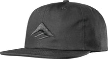 Load image into Gallery viewer, STEALTH TRIANGLE SNAPBACK
