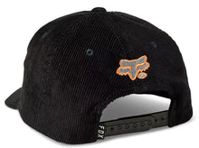 Load image into Gallery viewer, CARV SNAPBACK HAT
